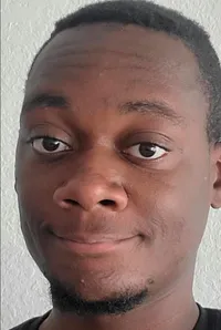 Nathanael Brown headshot