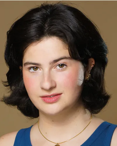 Julianna Kantor headshot