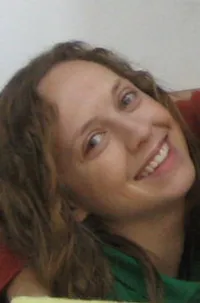 Sara Slagle headshot