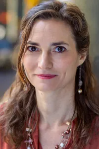 Heather Cohn headshot