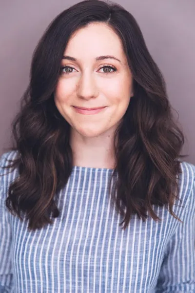 Alexandra Curran headshot